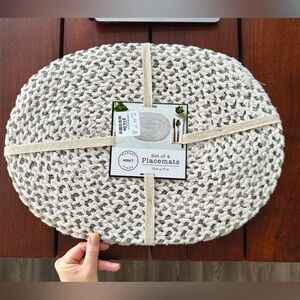 Woven Oval Placemats - 11x17 - Set of 4